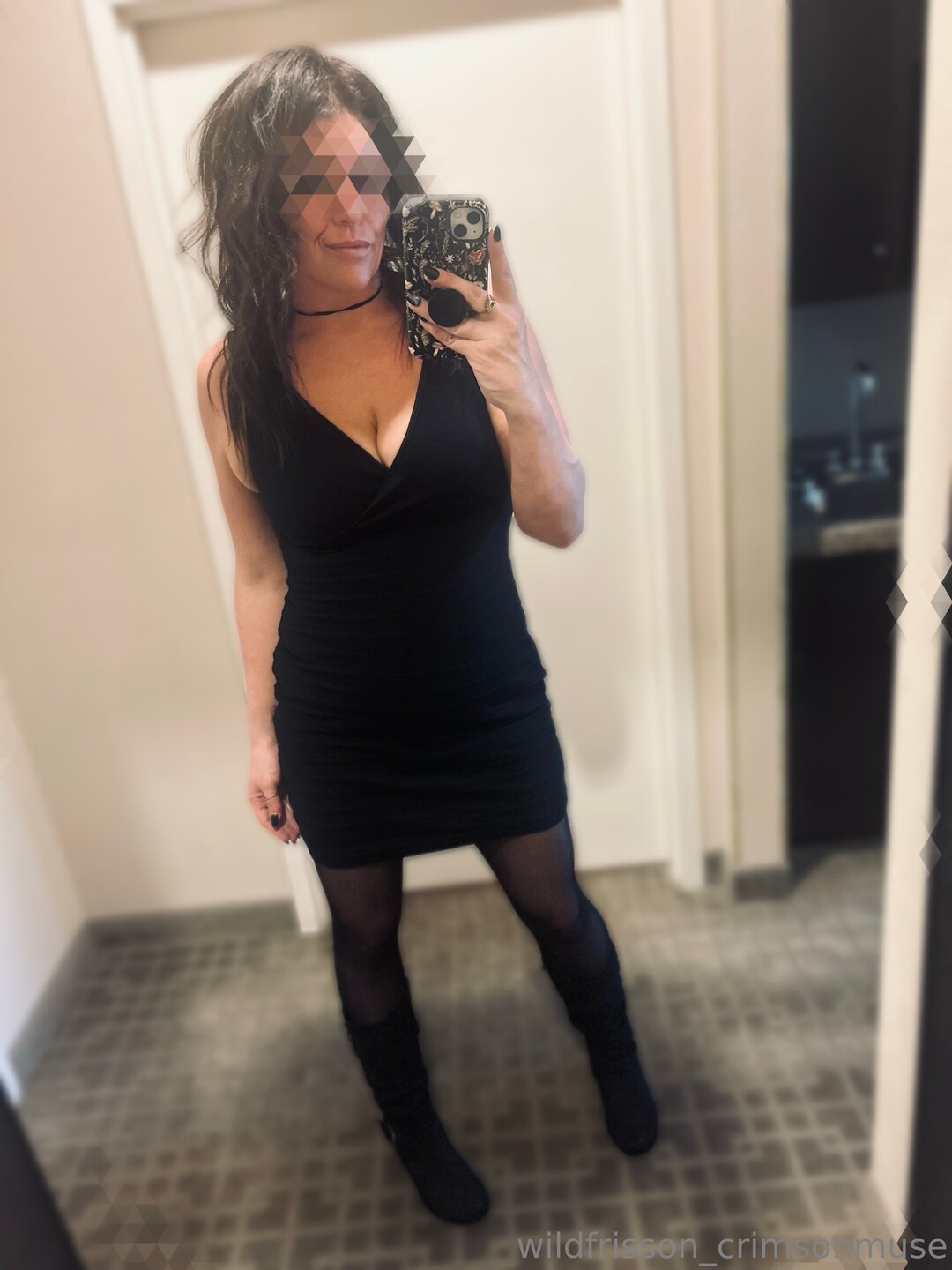 smile onlyfans erotic photo