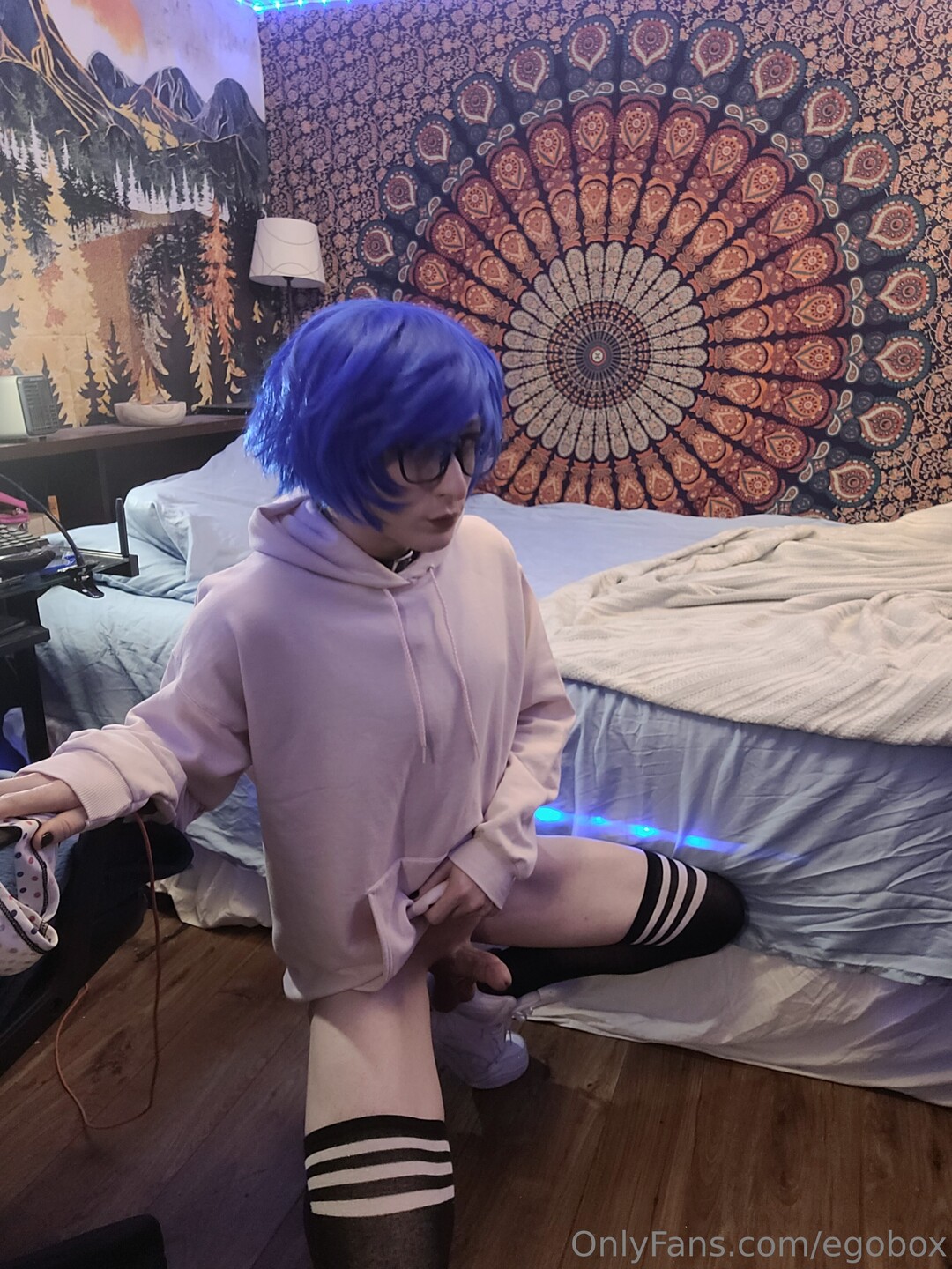 Egobox pornstar nude pics