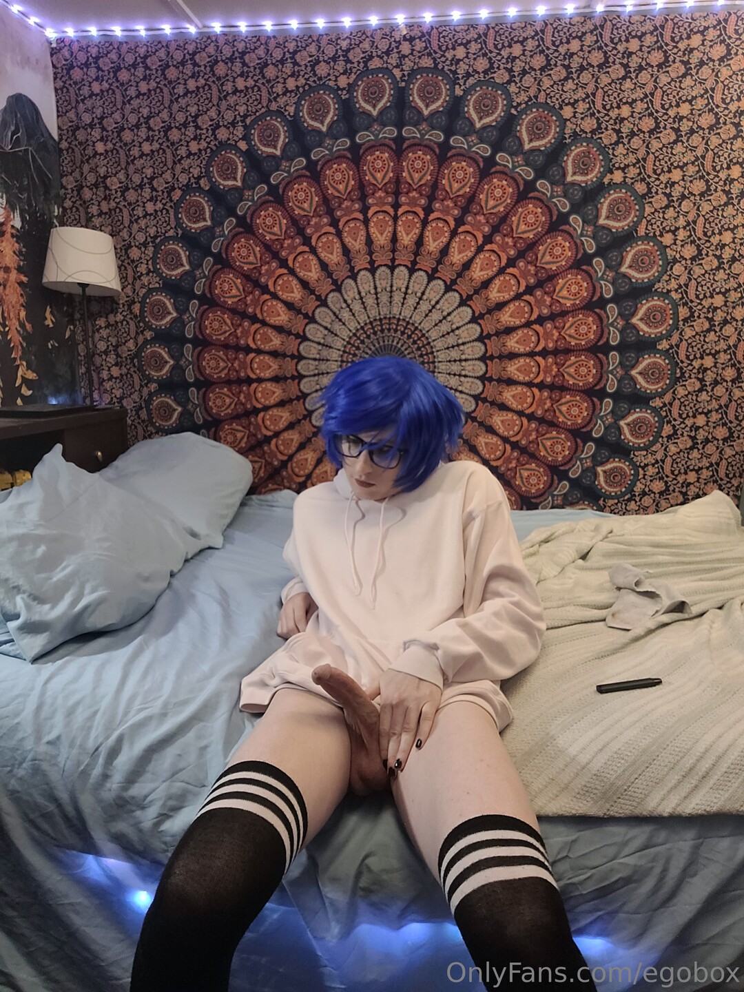 Egobox sex model photo