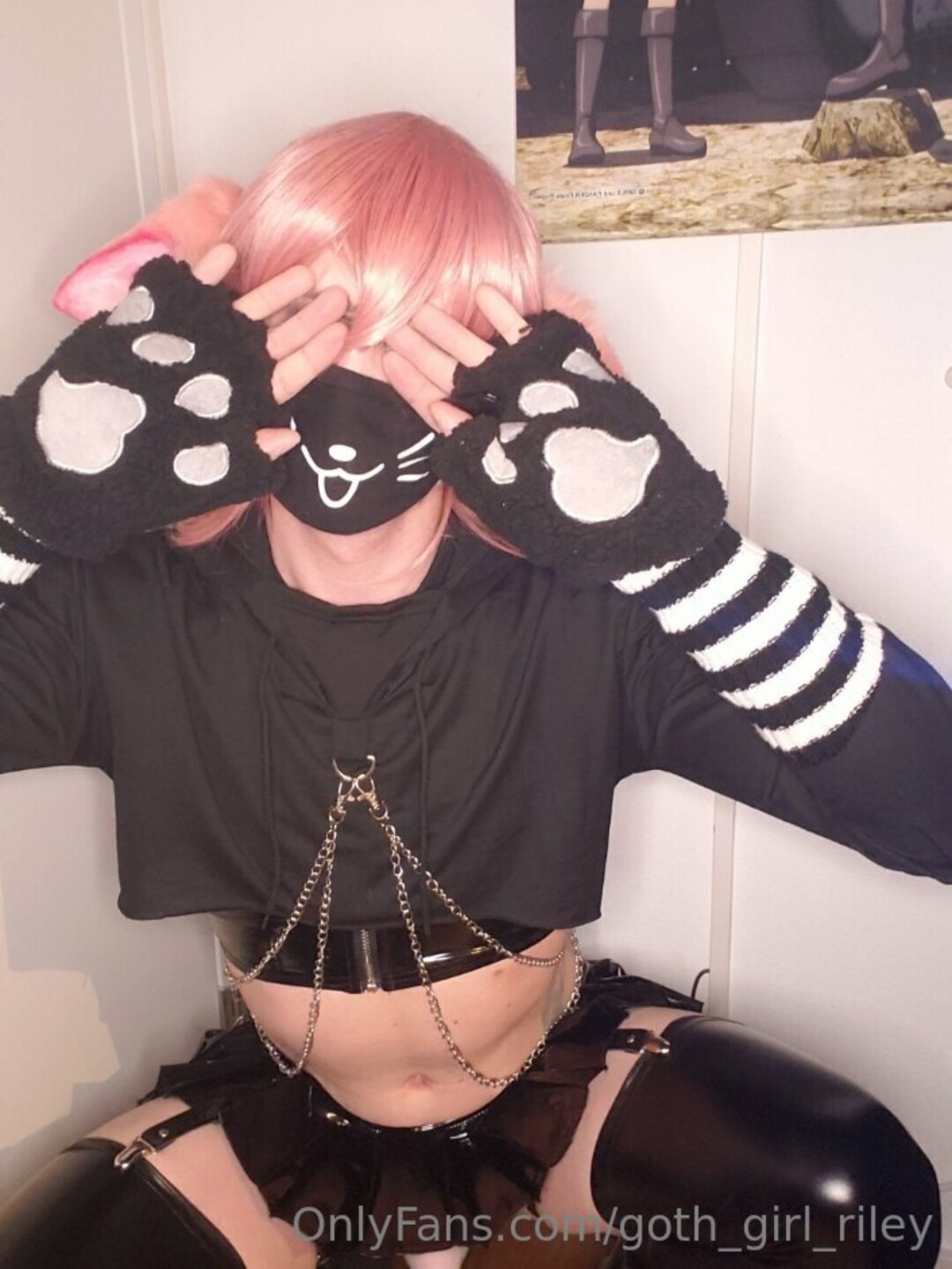 Goth Girl Riley star hd image