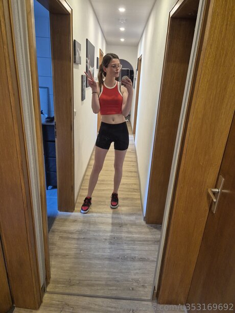 U353169692 hd model galleries