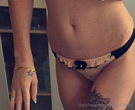 U185127015 model sex gallery