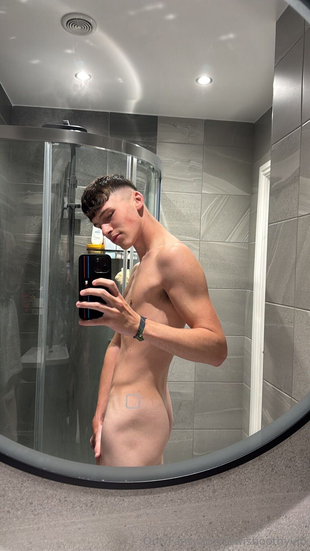 Lewisboothyvip porn star picture