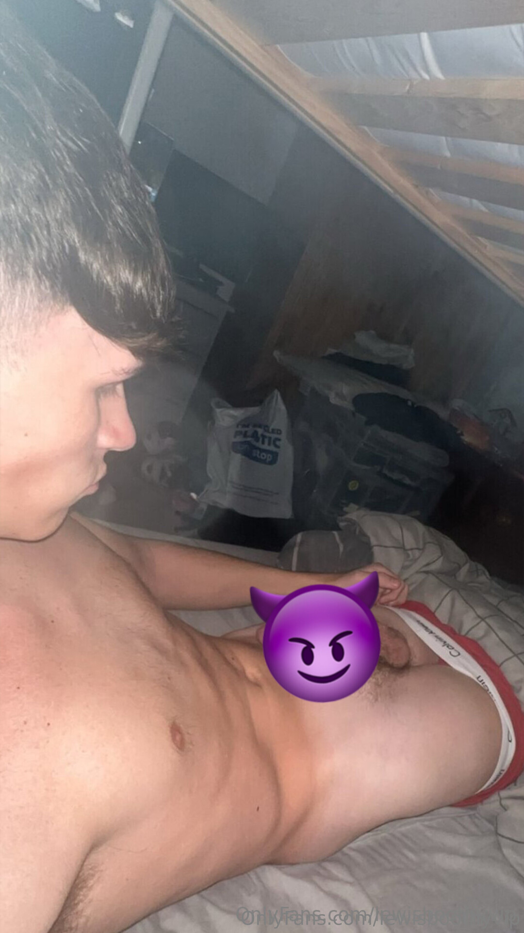 Lewisboothyvip porn model picture