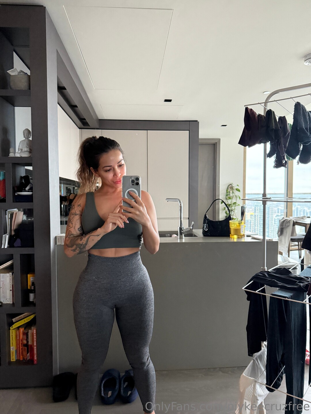 Niykeecruzfree model pornographic pic