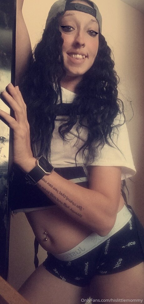 Hislittlemommy free model picture