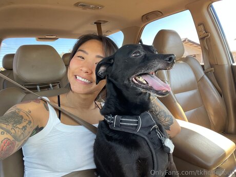 Tkhoneybun model perfect pics