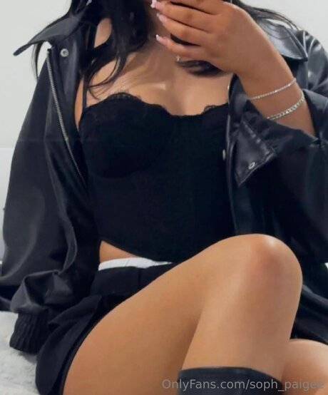 dark skin ebony onlyfans free xxx image