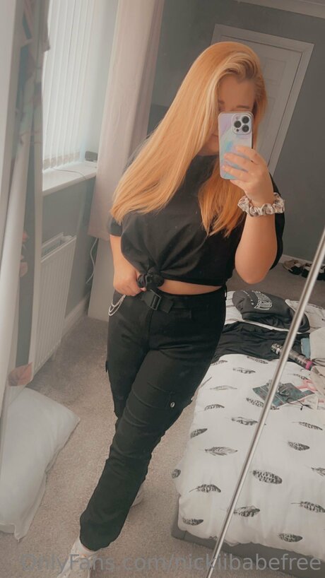 Nickiibabefree star exclusive photos