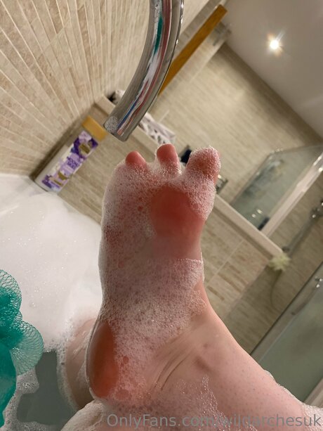 Wildarchesuk exclusive model pic