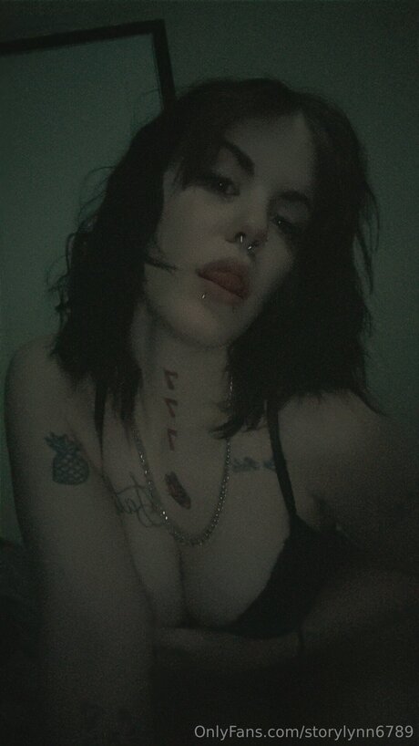 Storylynn6789 top profile image