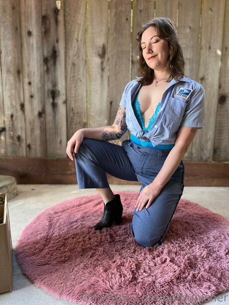 Potpunisher porn model photo