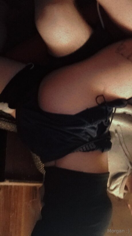 Morgylovesyou erotic pornstar picture