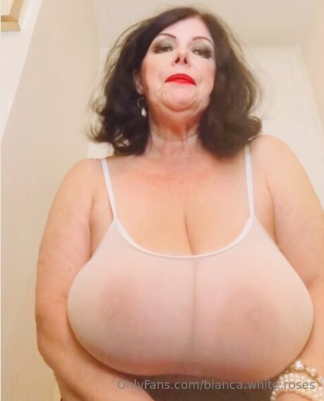 Bianca White Roses star pretty gallery