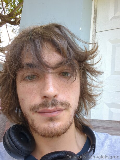 Aleksqrdn nice pornstar photo