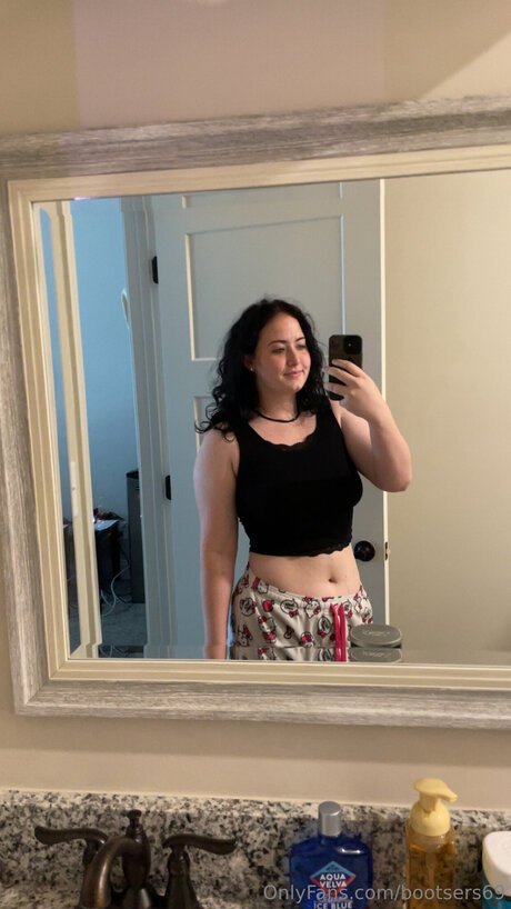 Bootsers69 star top photo