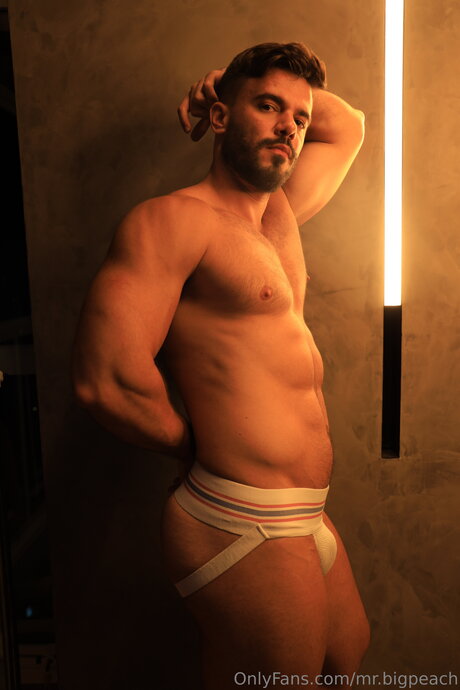 Mr Bigpeach pornstar sex img