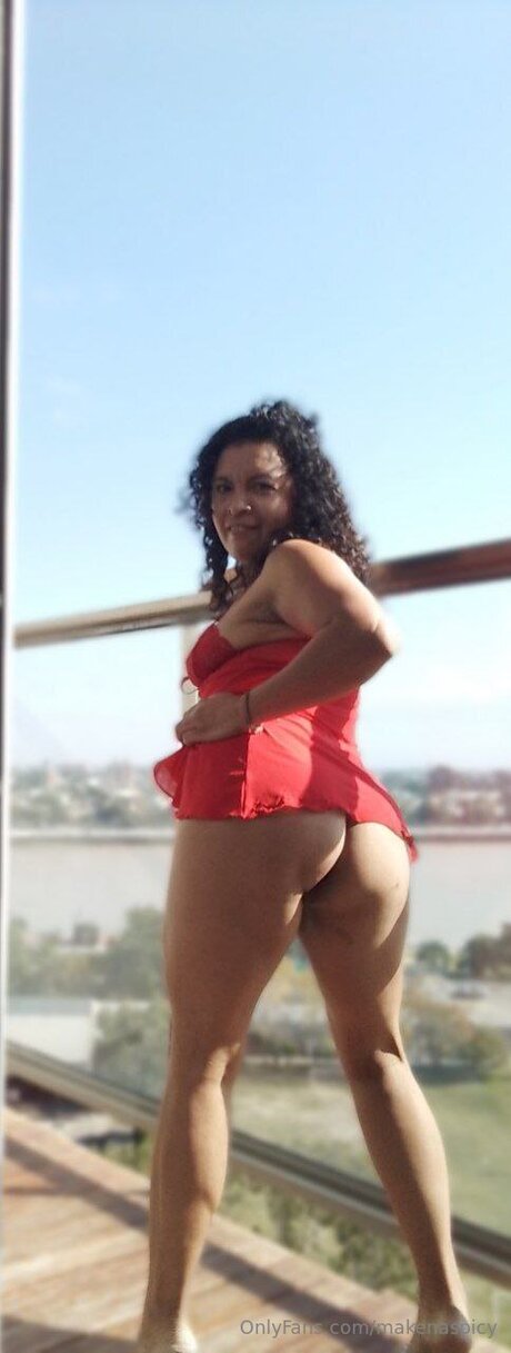 Makenaspicy pornstar free gallery