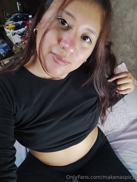 Makenaspicy free pornstar pictures