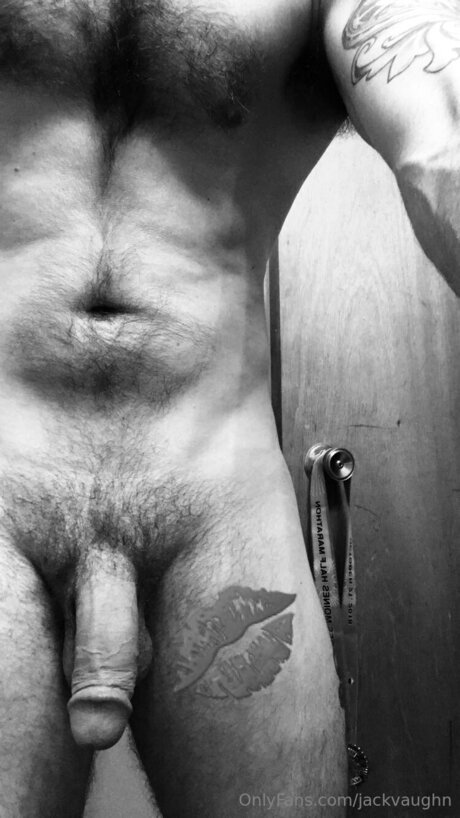 Jackvaughn xxx model pic