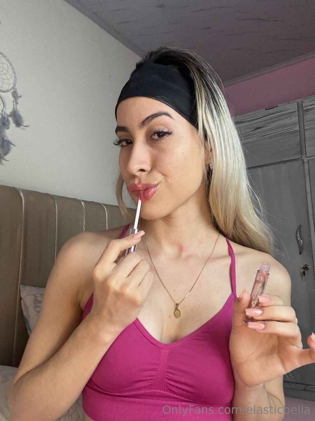 Elasticbella star pornographic pics