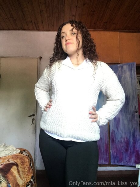 Mia Kiss You pornstar nude image