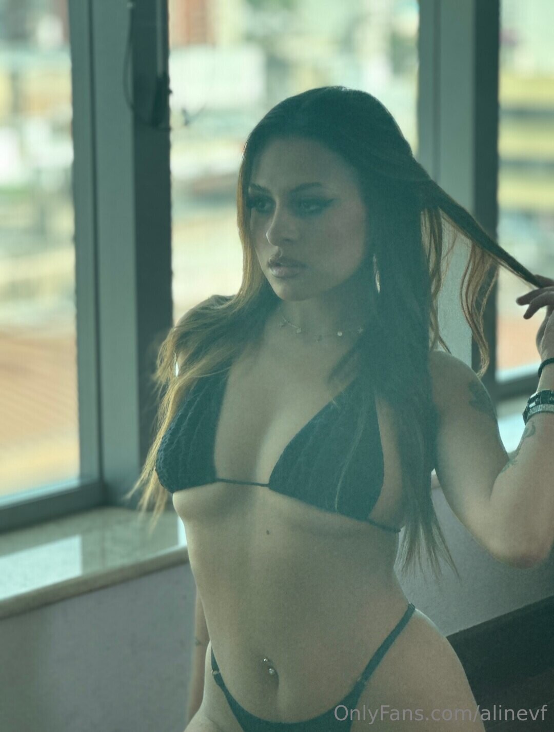 Regina De Paul hot actress img