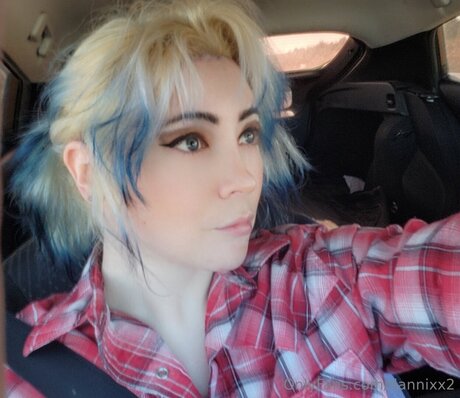 Dannixx2 model naked galleries