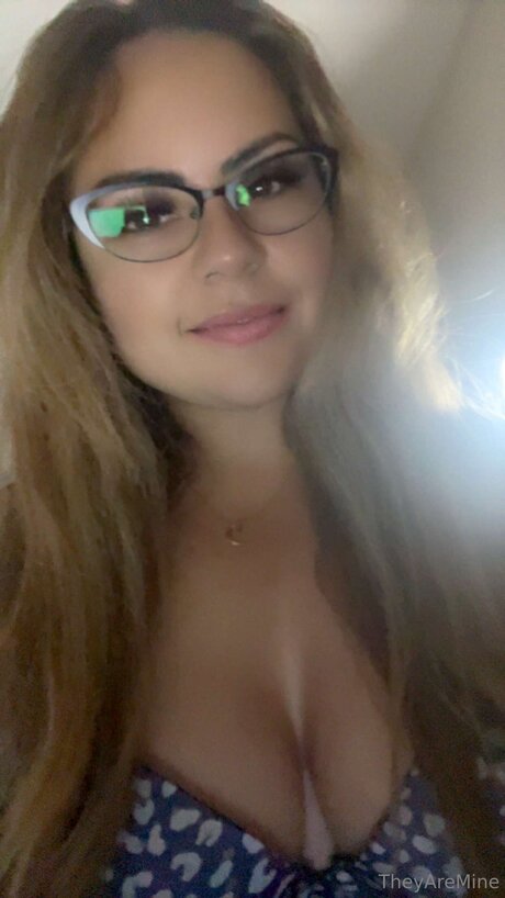 massive tits onlyfans hot sexy pictures