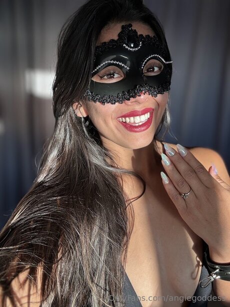 Angiegoddess perfect star photos