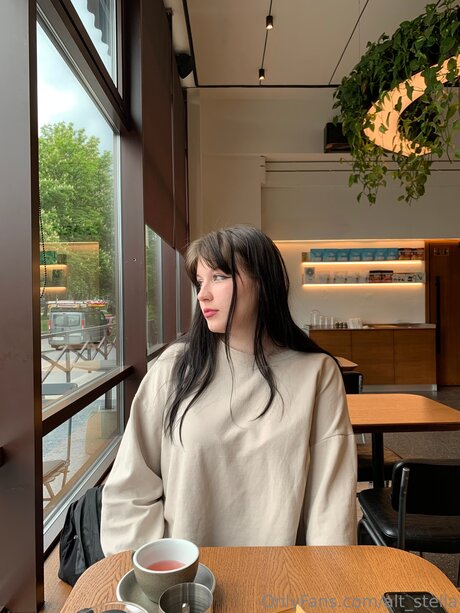 Alt Stella hot star gallery