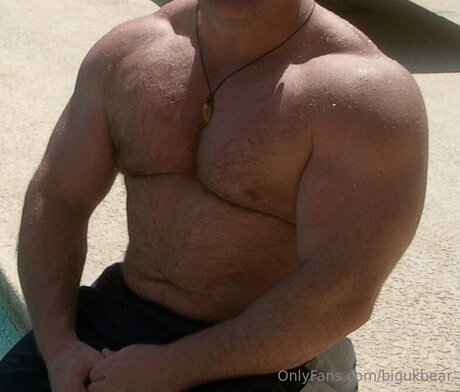 Bigukbear star xxx photos