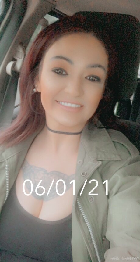 Eatkake pornstar image