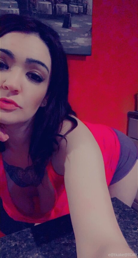 Eatkake model erotic picture