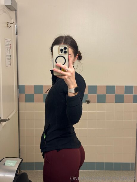 Prettypandora9 xxx model pic