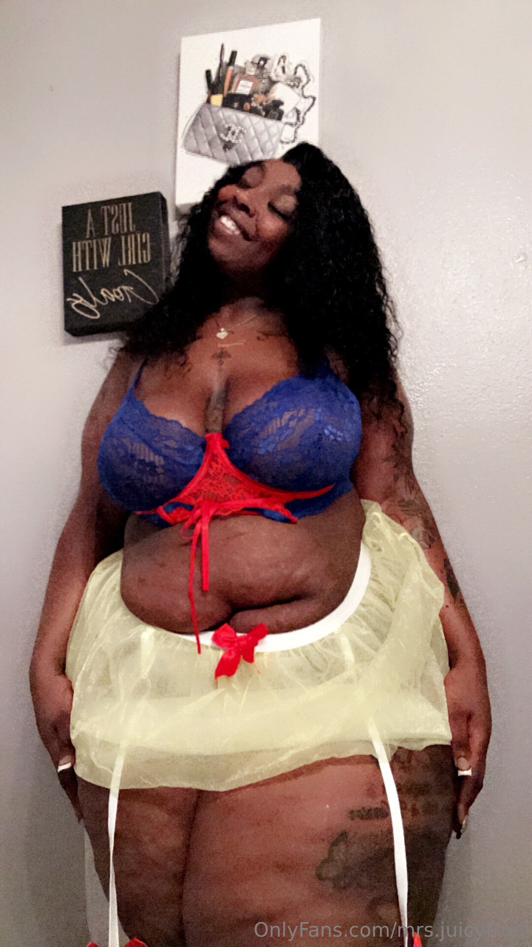 Mrs Juicyfruit star nice galleries