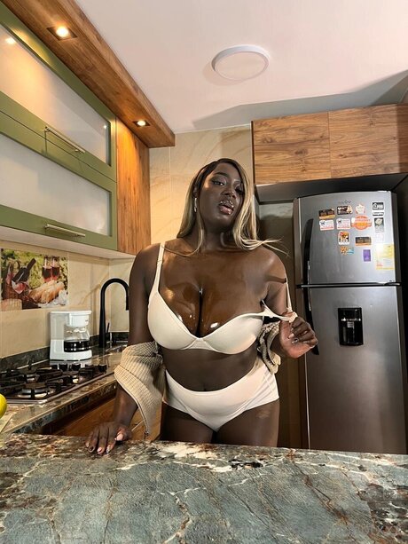 african onlyfans nudes gallery