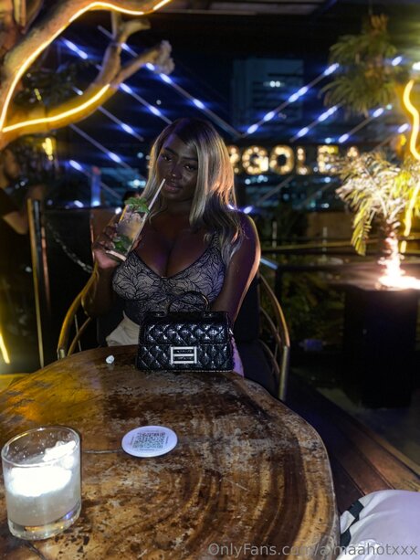 Almaahotxxx profile image