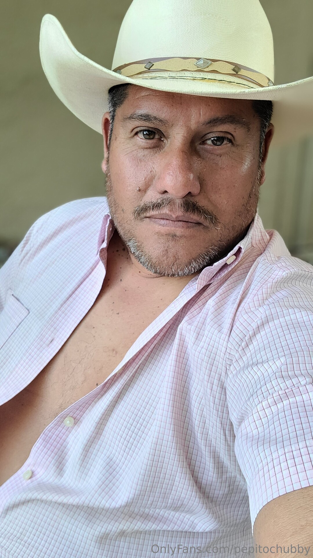 Pepitochubby sexy pornstar picture