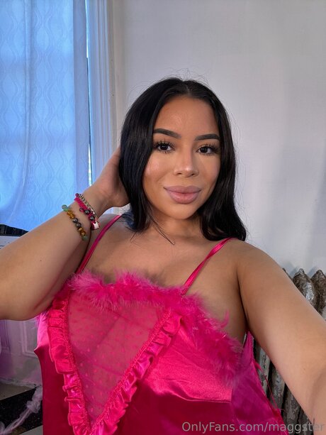 lesbian onlyfans porno image