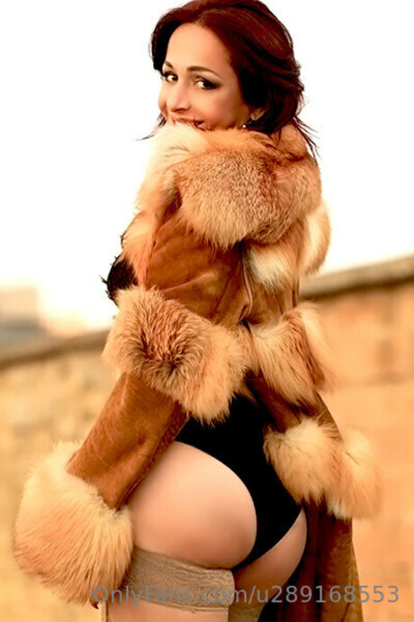 Carla Attrice Italiana art star picture