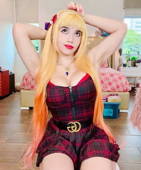 Windy Girk sex model picture