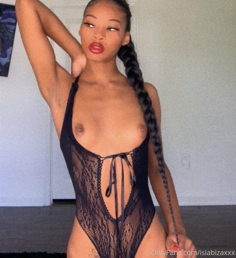 islabizaxxx pornstar top image