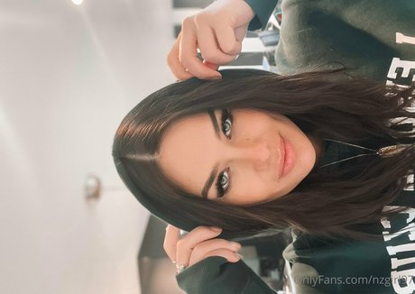 nzgirl97 star naked gallery