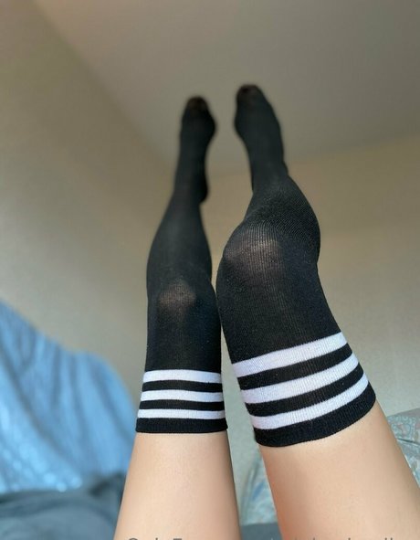 mini miss lisa hot actress picture