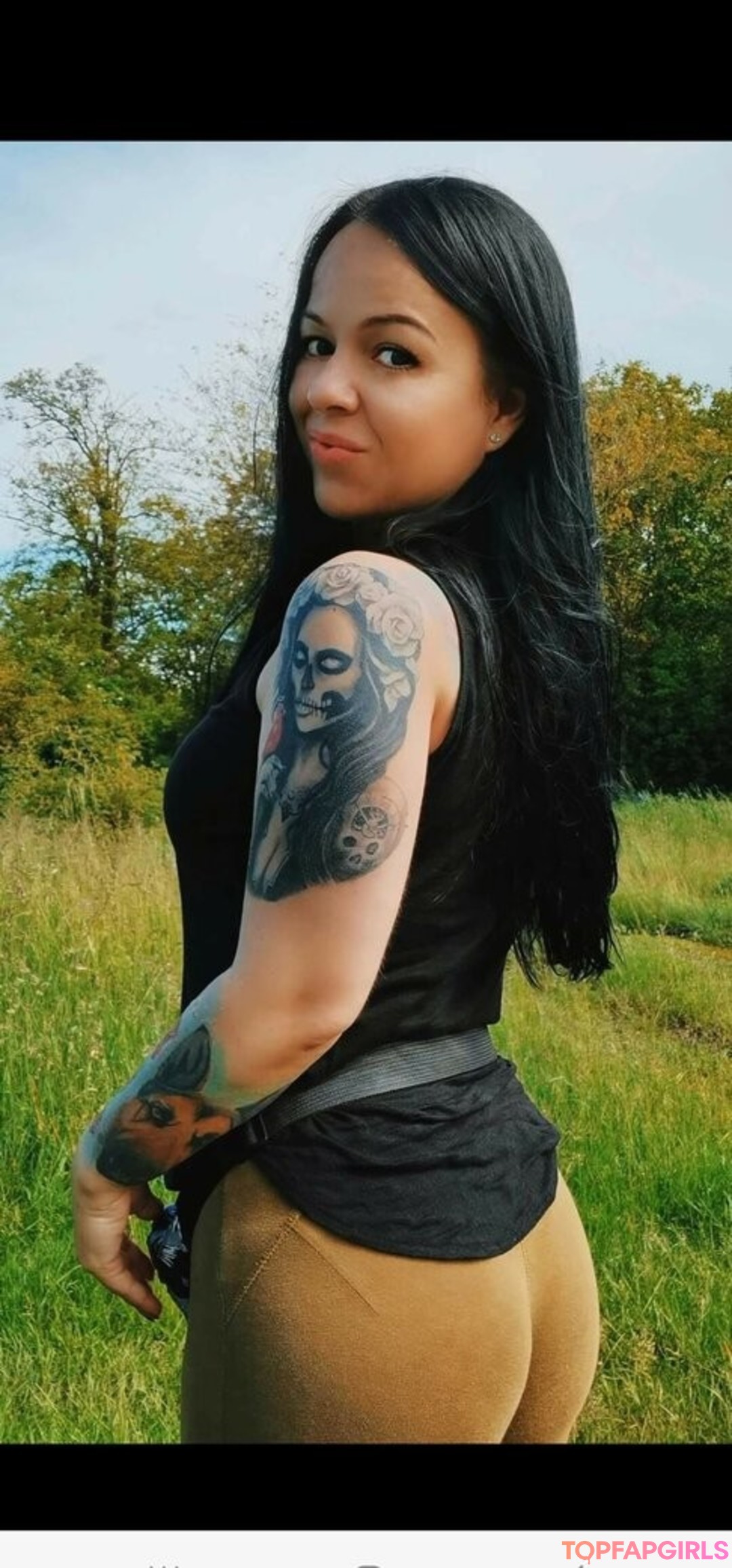 Magyar Milfek sex model gallery