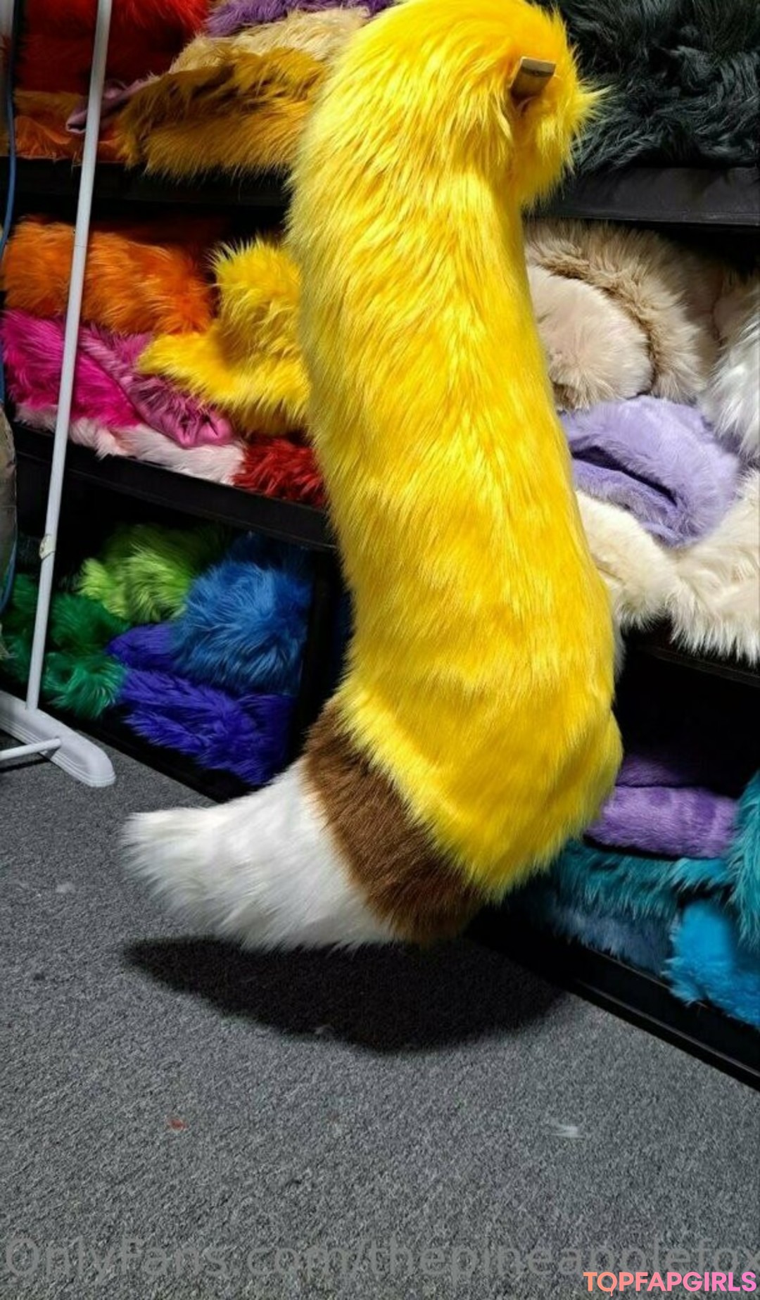 thepineapplefox sexy star archive