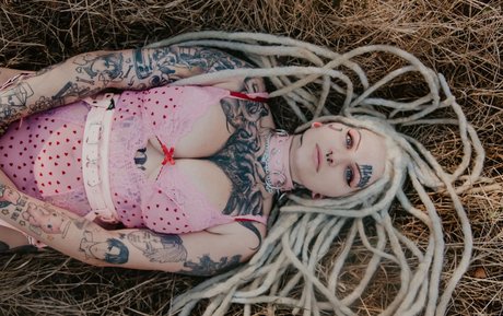 luckylou 666 exclusive star photo