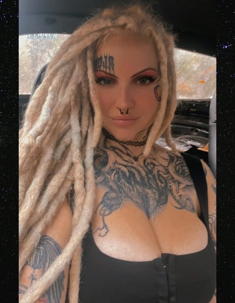 luckylou 666 nice pornstar picture