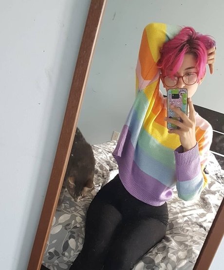 Emmanooodle pornstar naked images